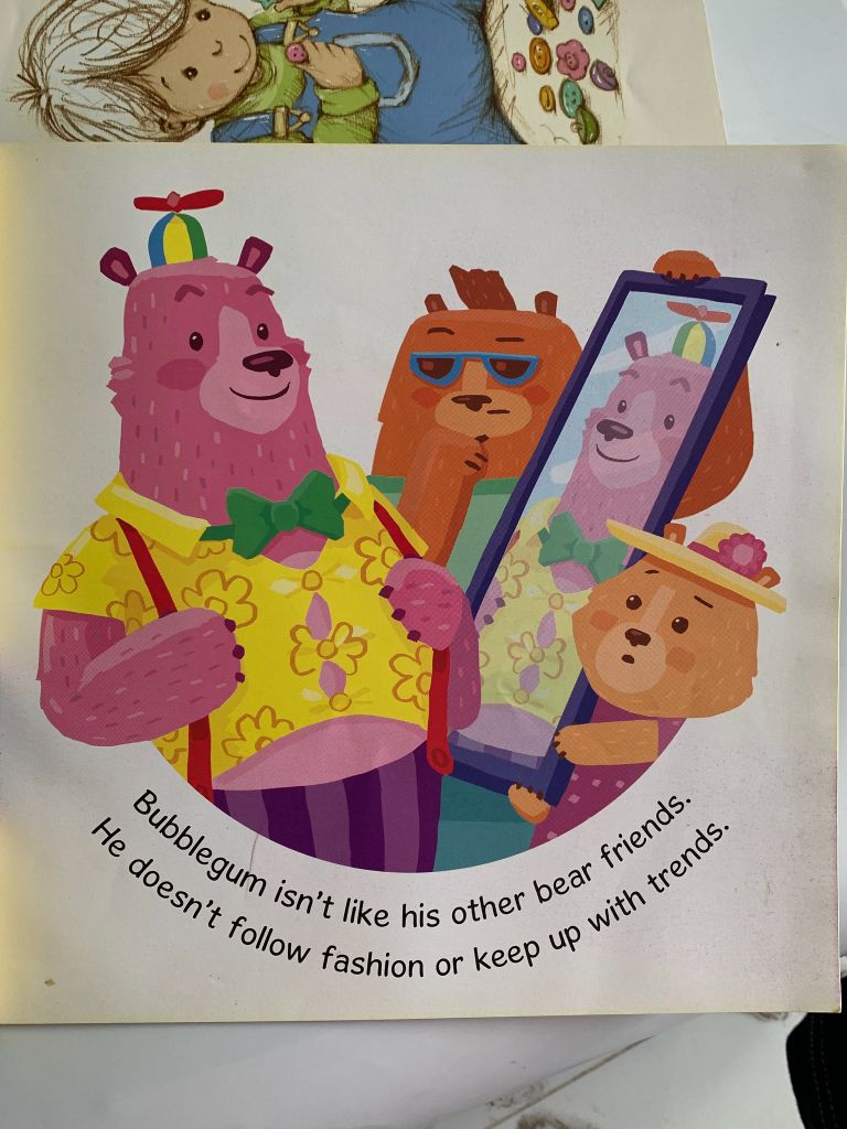 Bubblegum Bear – Melanie Joyce - Ảnh thực tế 7