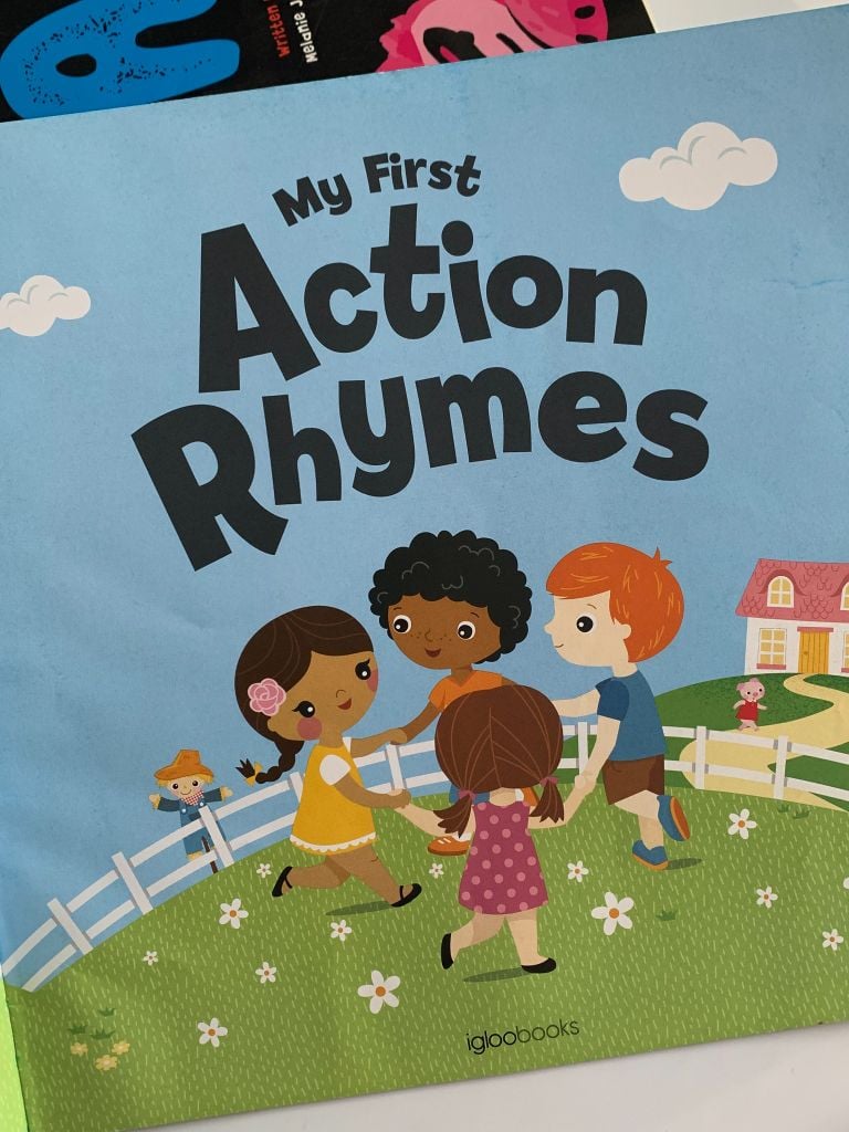 My First Action Rhymes – Miles Kelly - Ảnh thực tế 5