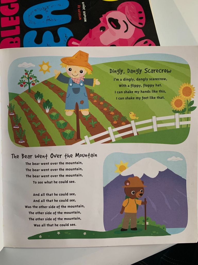 My First Action Rhymes – Miles Kelly - Ảnh thực tế 10