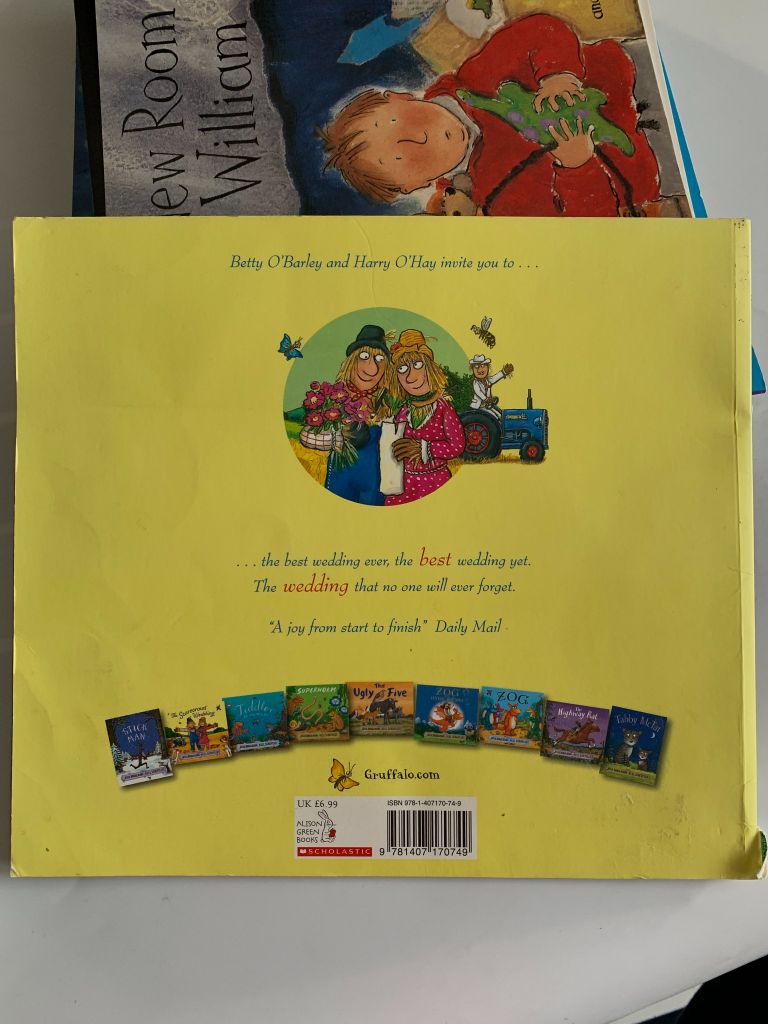 The Scarecrows' Wedding – Julia Donaldson & Axel Scheffler - Ảnh thực tế 3