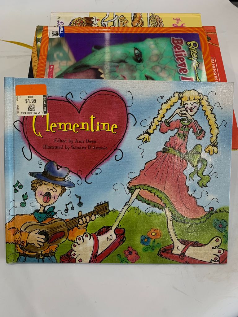 Clementine – Ann Owen & Sandra D'Antonio - Ảnh thực tế 1
