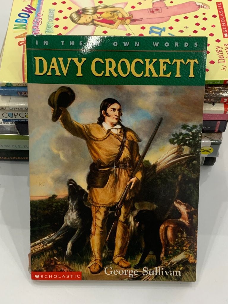 Davy Crockett: In His Own Words – George Sullivan - Ảnh chụp thực tế