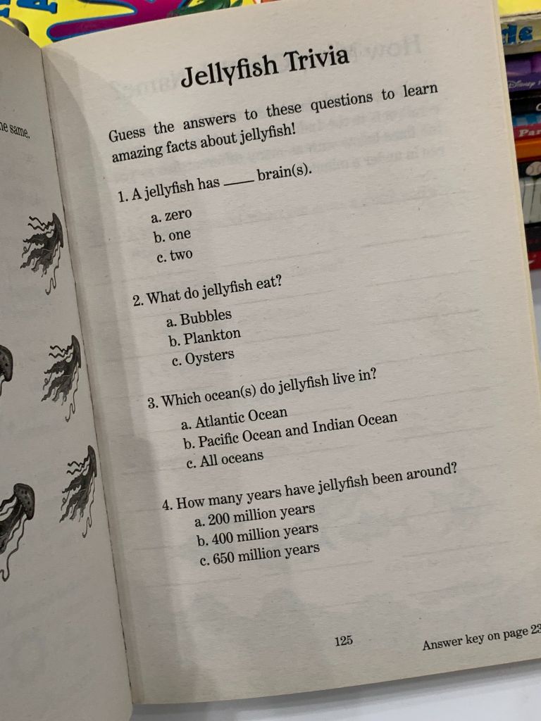 Magic Tree House: Animal Games and Puzzles – Mary Pope Osborne & Natalie Pope Boyce - Ảnh thực tế 10
