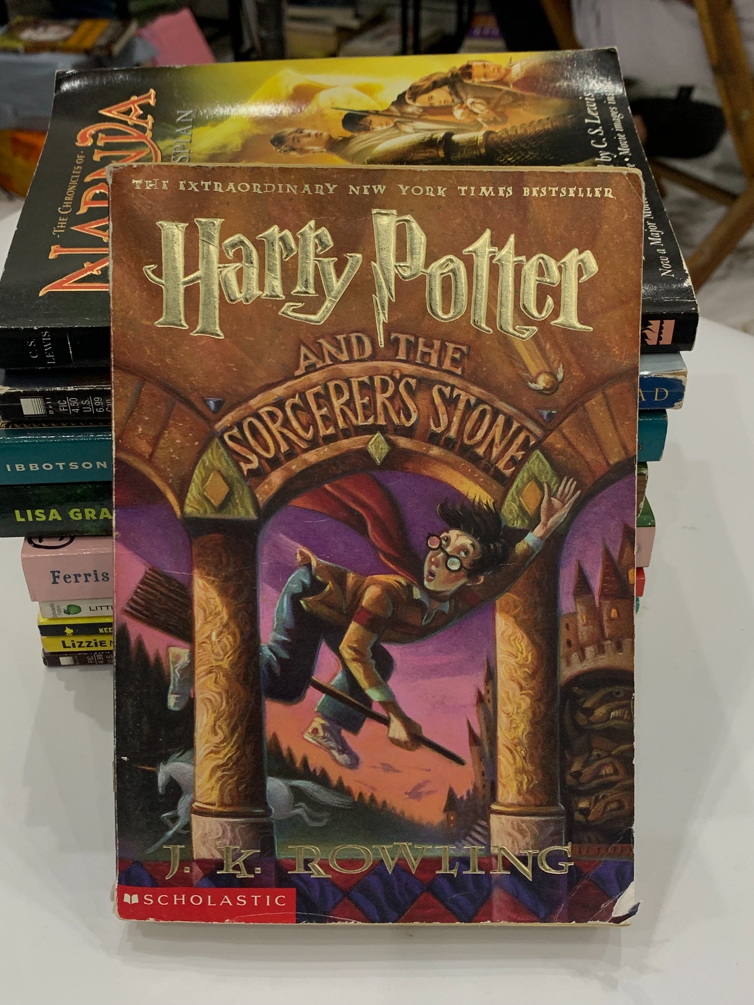 Ảnh sách Harry Potter and the Sorcerer's Stone – J.K. Rowling