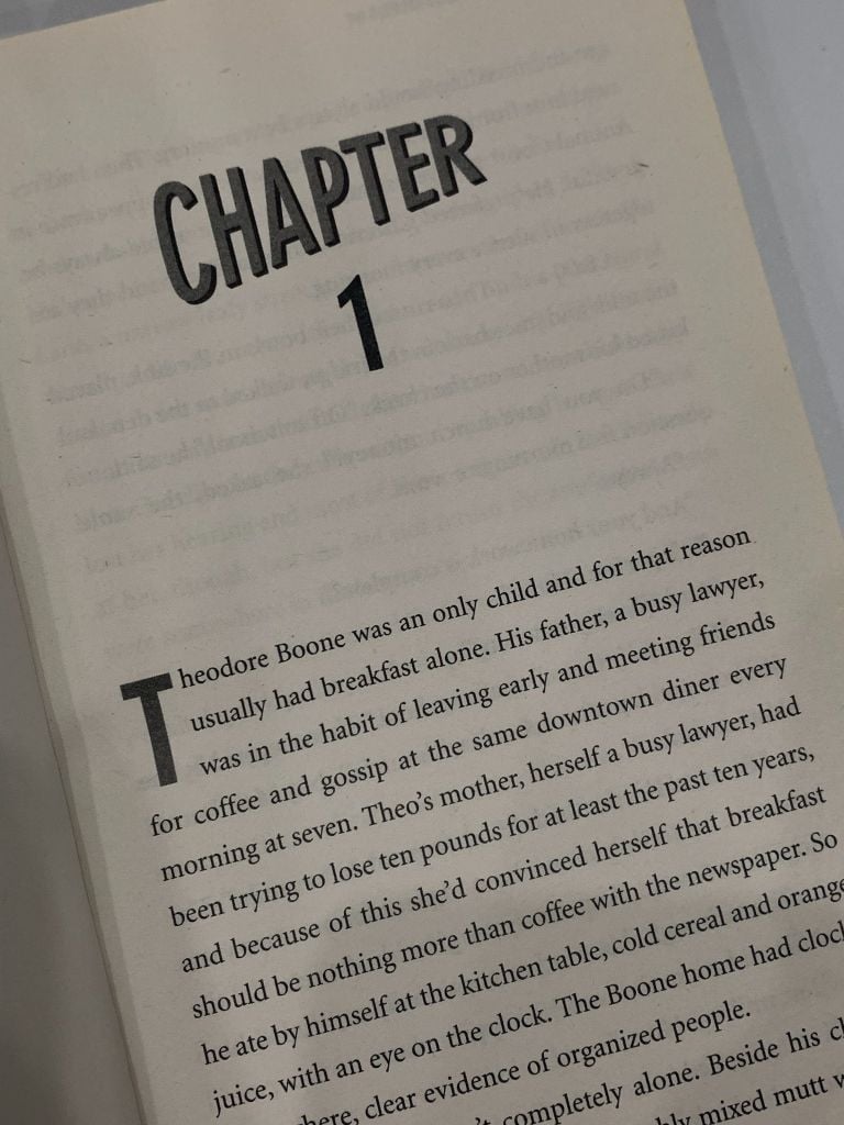 Theodore Boone: Kid Lawyer – John Grisham - Ảnh thực tế 8