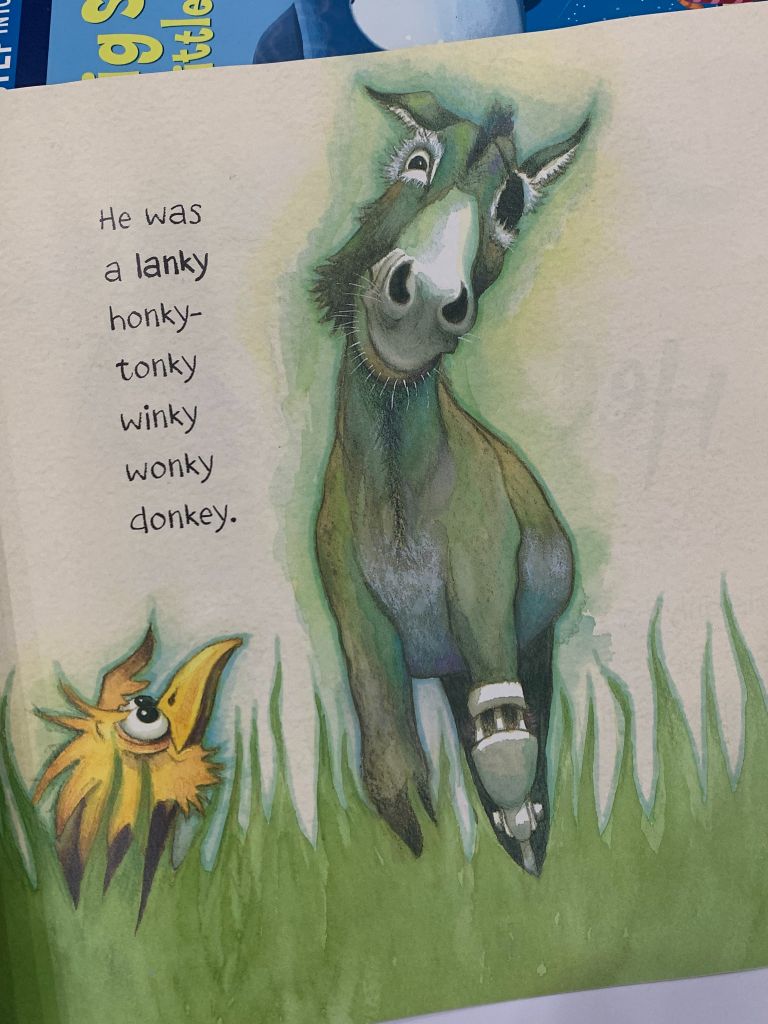 The Wonky Donkey – Craig Smith - Ảnh thực tế 8