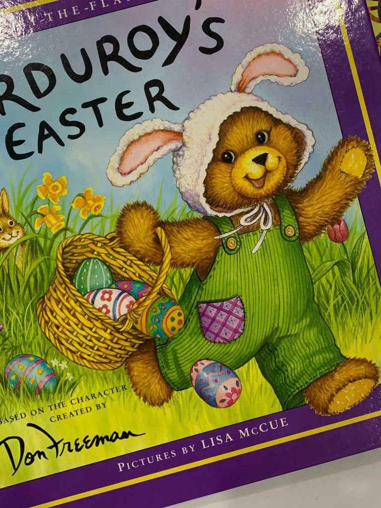 Corduroy's Easter – Don Freeman & Lisa McCue - Ảnh thực tế 9
