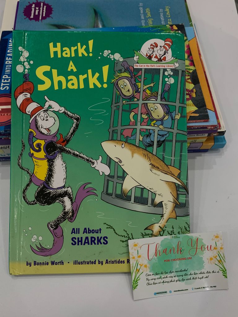 Hark! A Shark!: All About Sharks – Bonnie Worth - Ảnh thực tế 1