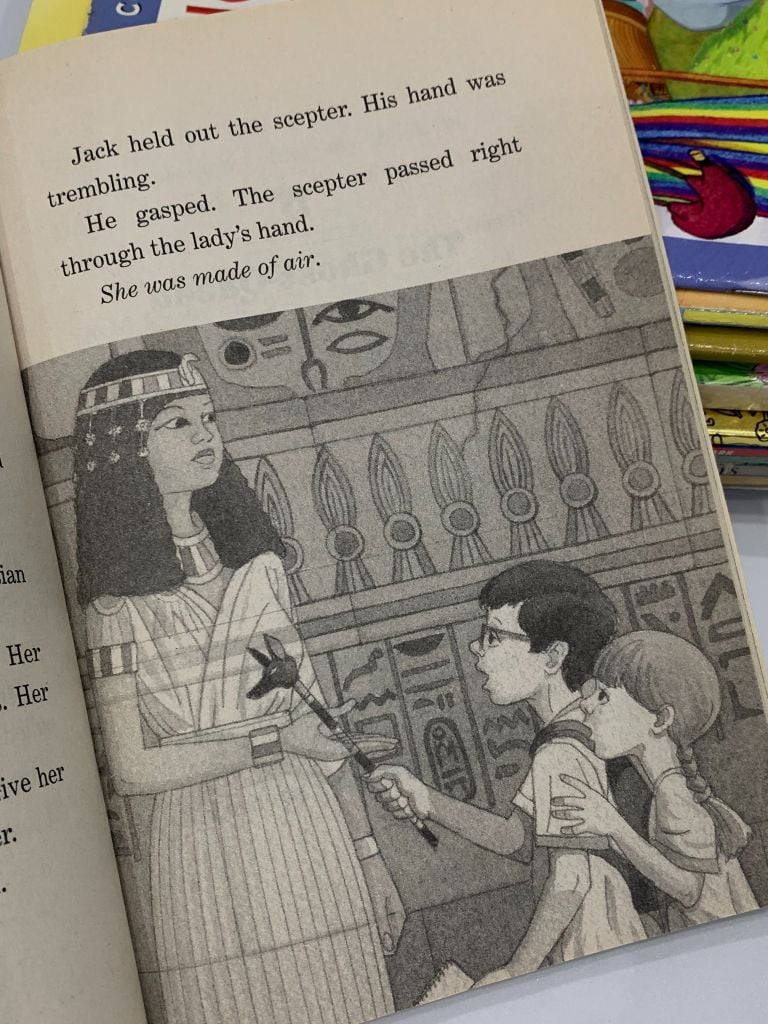 Mummies in the Morning – Mary Pope Osborne - Ảnh thực tế 10
