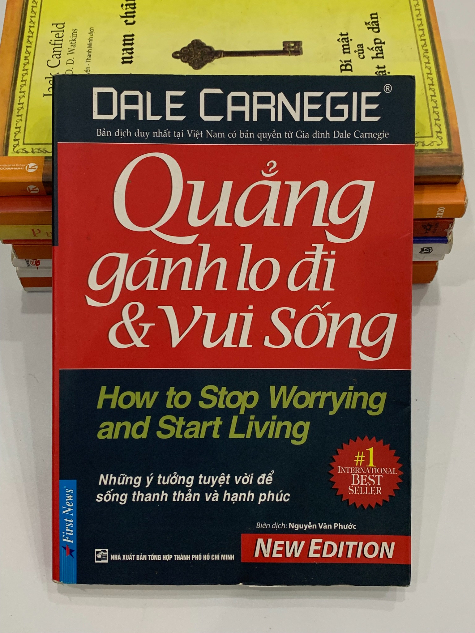 Ảnh sách Quẳng gánh lo đi và vui sống – Dale Carnegie