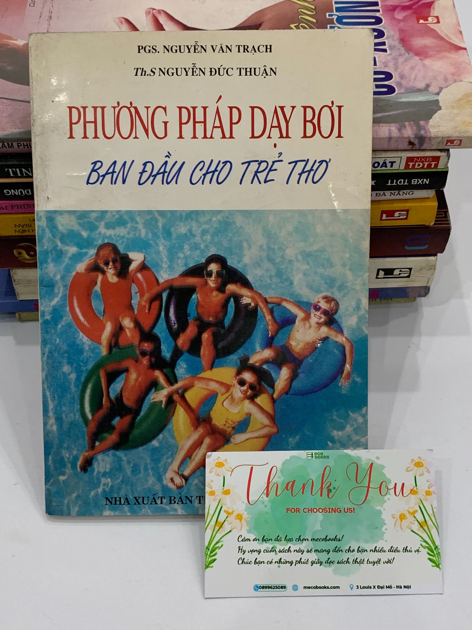 Phương pháp dạy bơi dành cho trẻ thơ – Nhiều tác giả