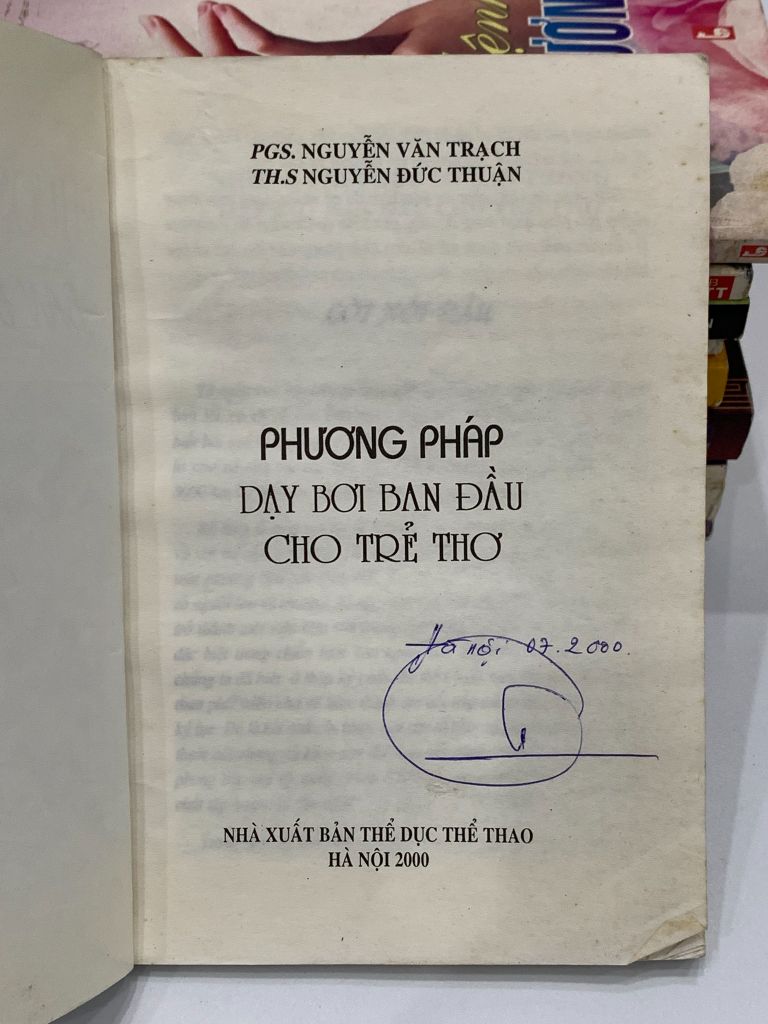 Phương pháp dạy bơi dành cho trẻ thơ – Nhiều tác giả - Ảnh thực tế 5