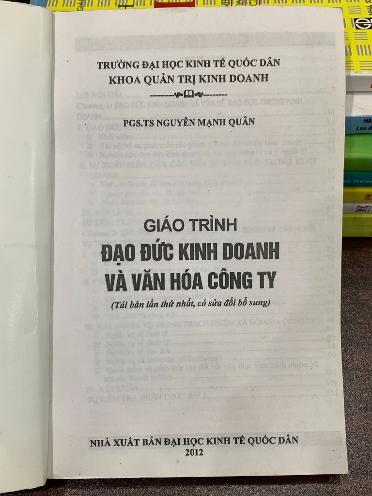Giáo trình Đạo đức kinh doanh và văn hóa công ty – Nguyễn Mạnh Quân - Ảnh thực tế 6