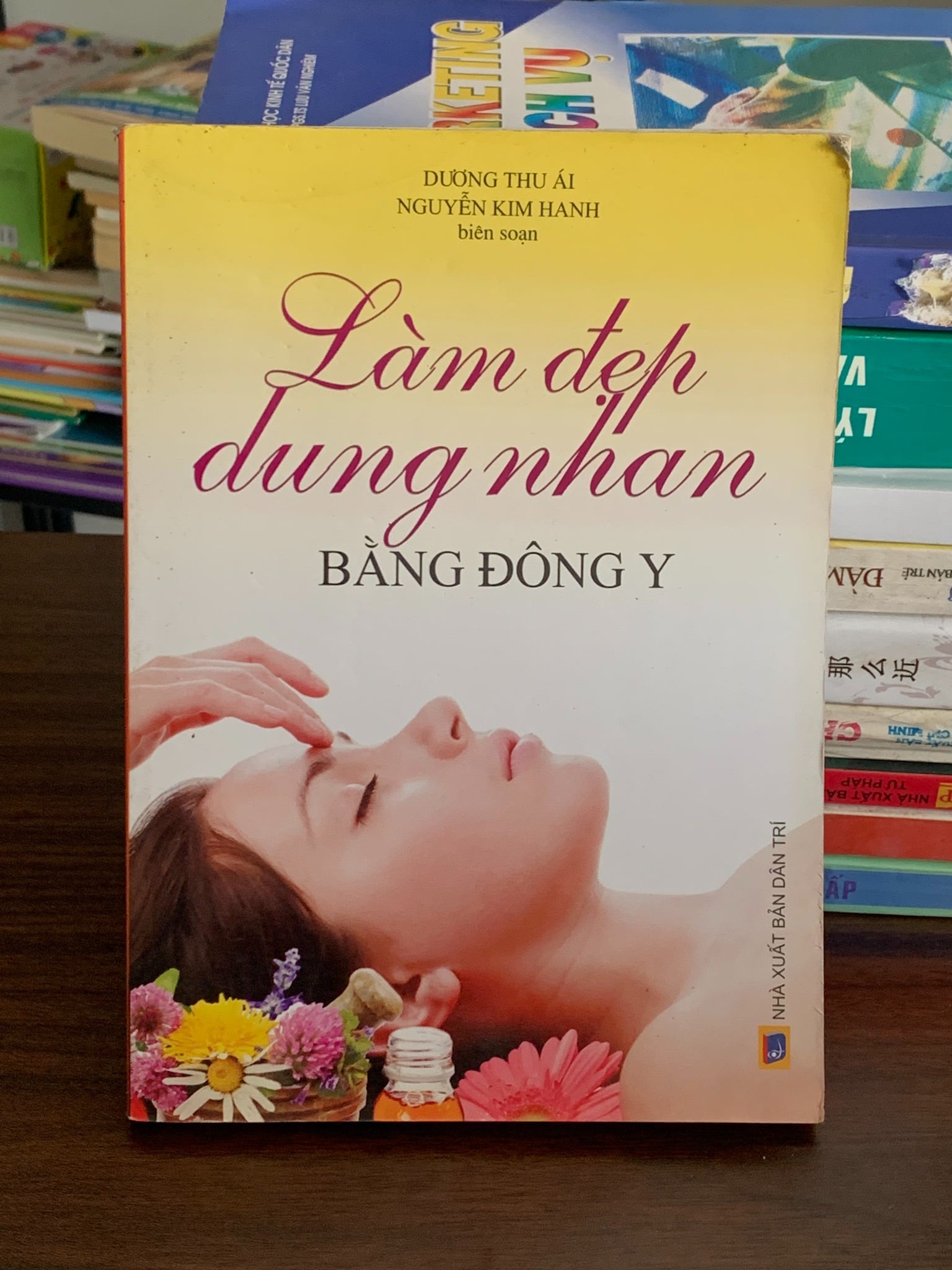 Làm Đẹp Dung Nhan Bằng Đông Y