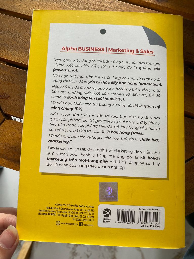 Kế Hoạch Marketing Trên Một Trang Giấy - Allan Dib - Ảnh thực tế 3
