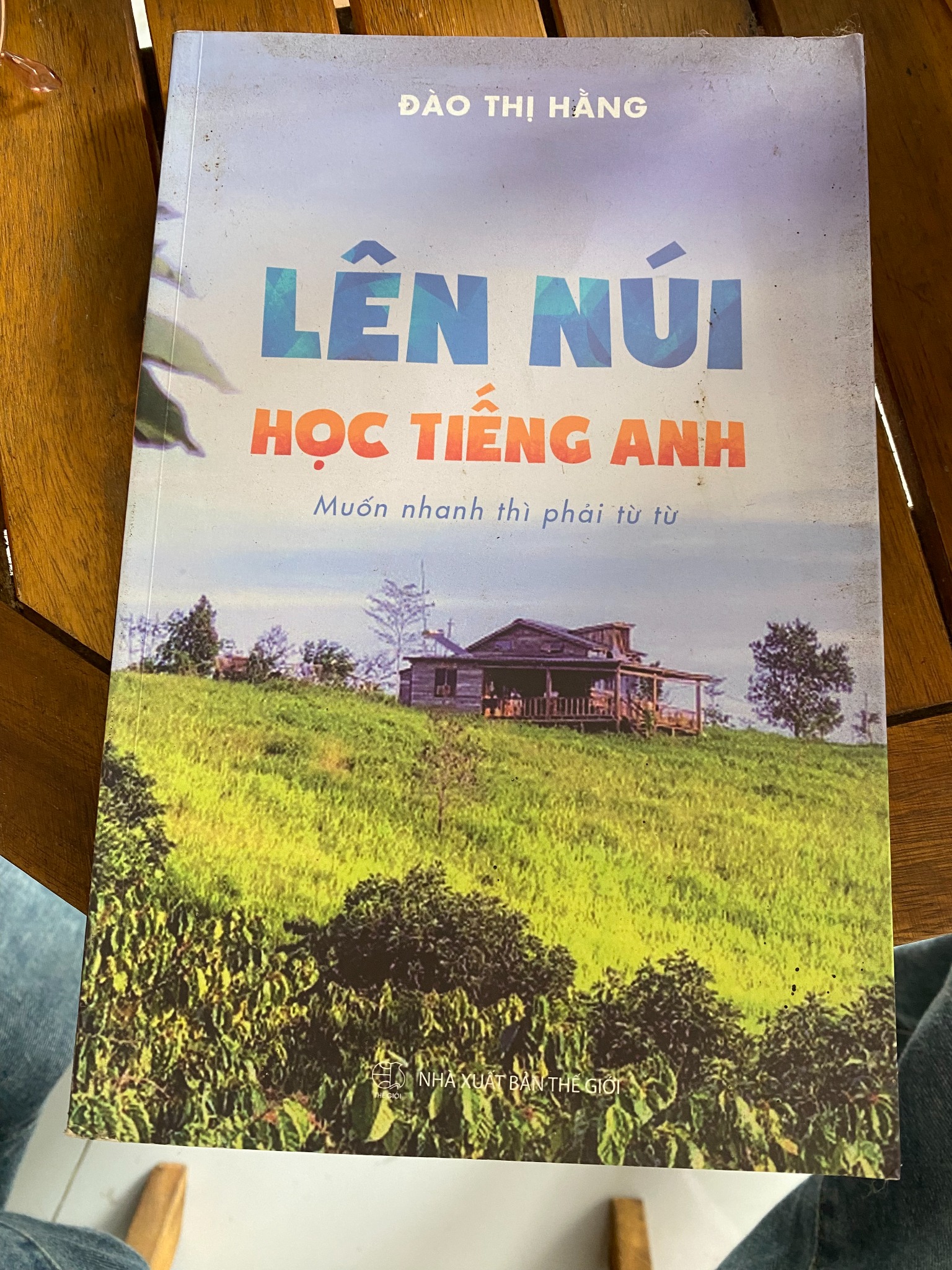 Lên Núi Học Tiếng Anh - Đào Thị Hằng