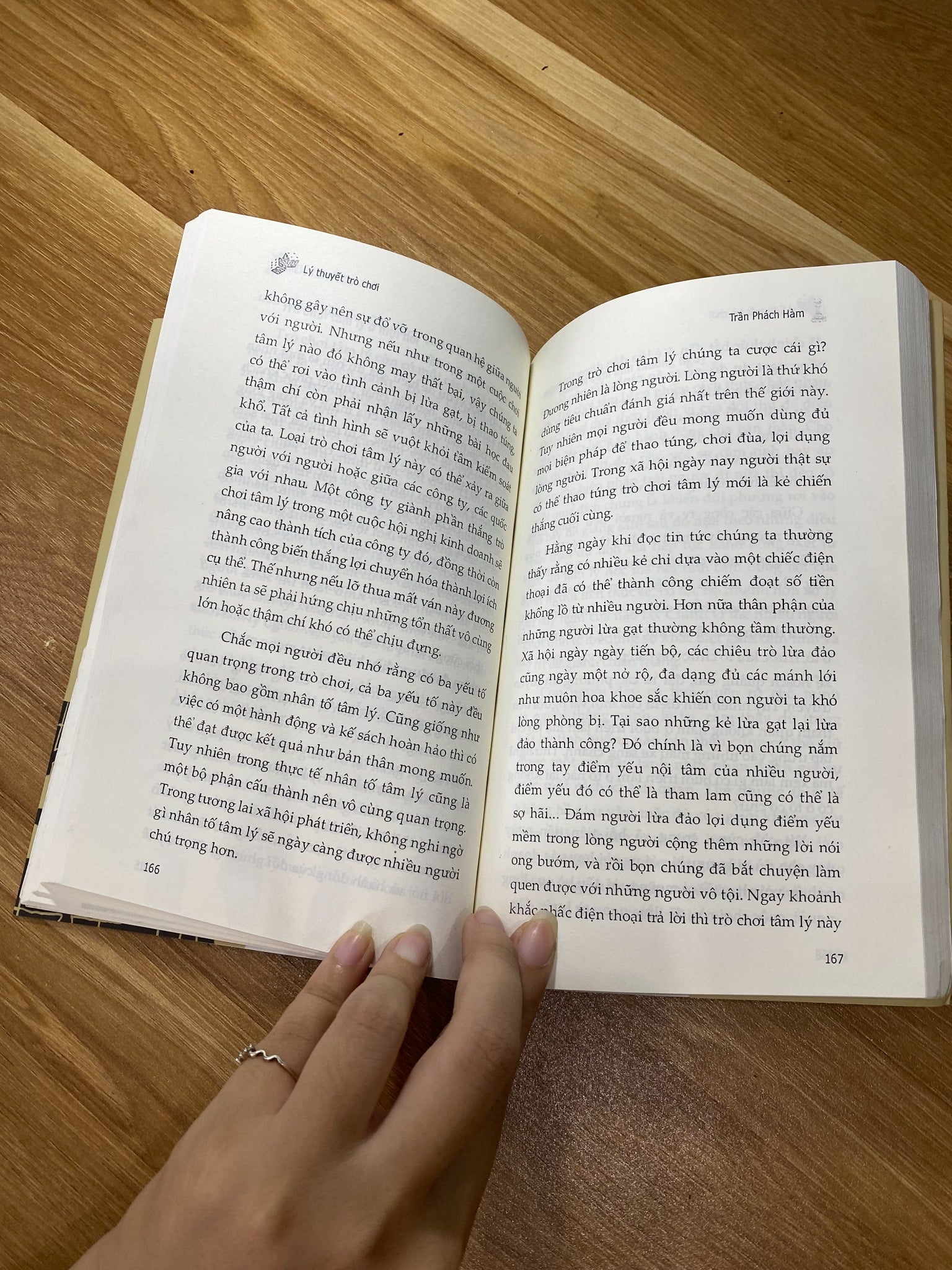 Lý thuyết trò chơi - Trần Pháp Hâm