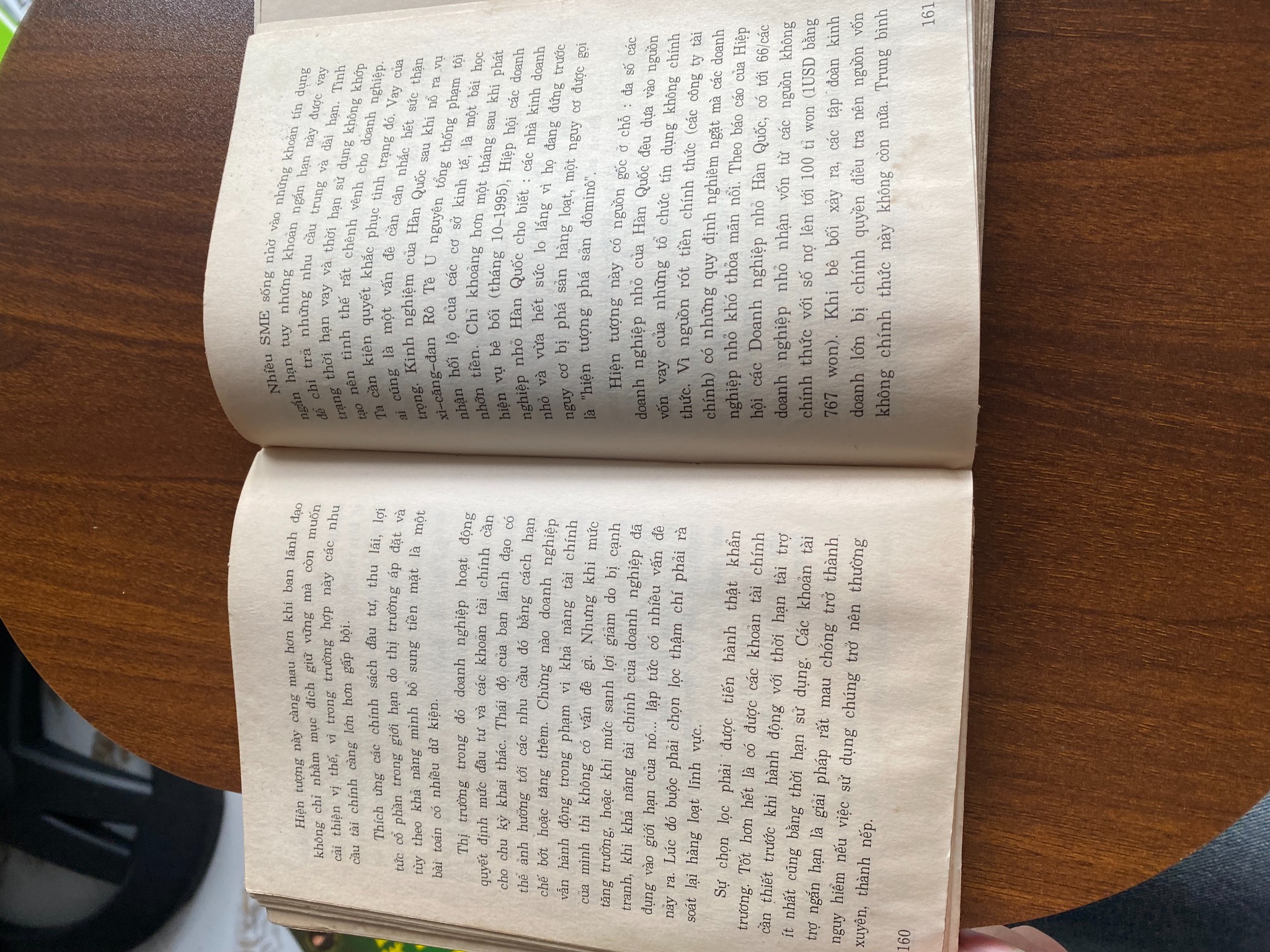 Nghệ thuật điều hành Doanh nghiệp nhỏ và vừa - Phương Hà