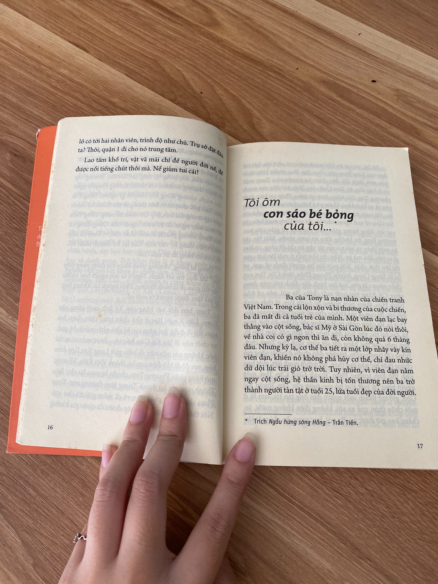 Cà phê sáng cùng Tony