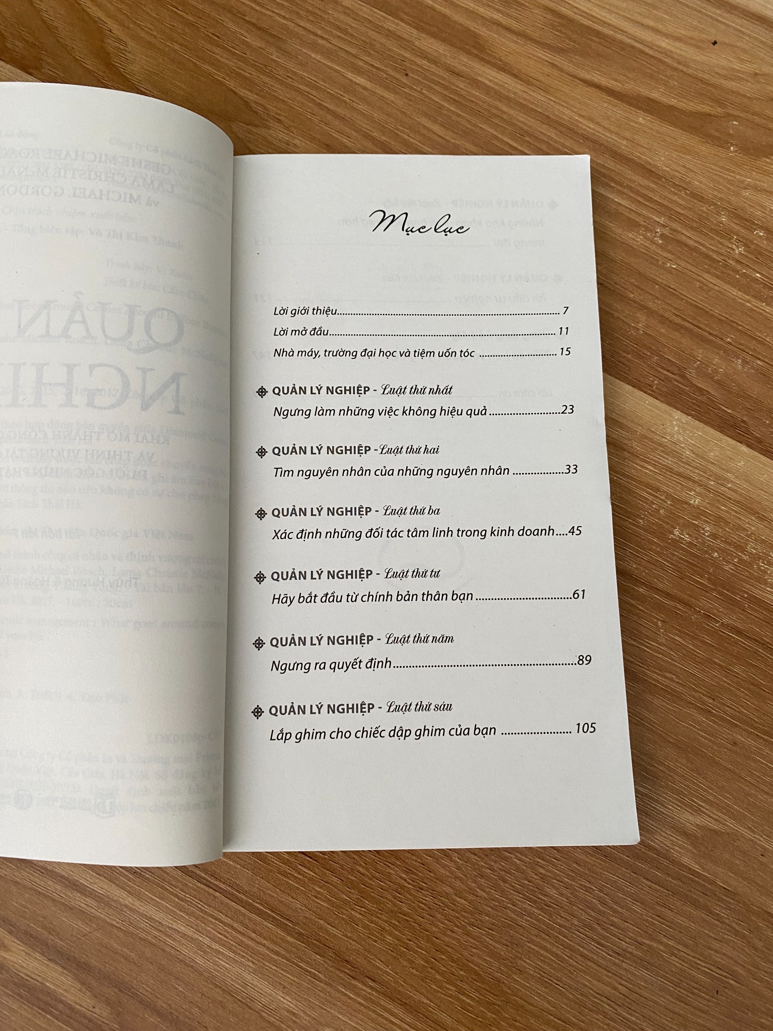 Quản Lý Nghiệp (Karma Management) - Geshe Michael Roach, Lama Christie McNally, Michael Gordon