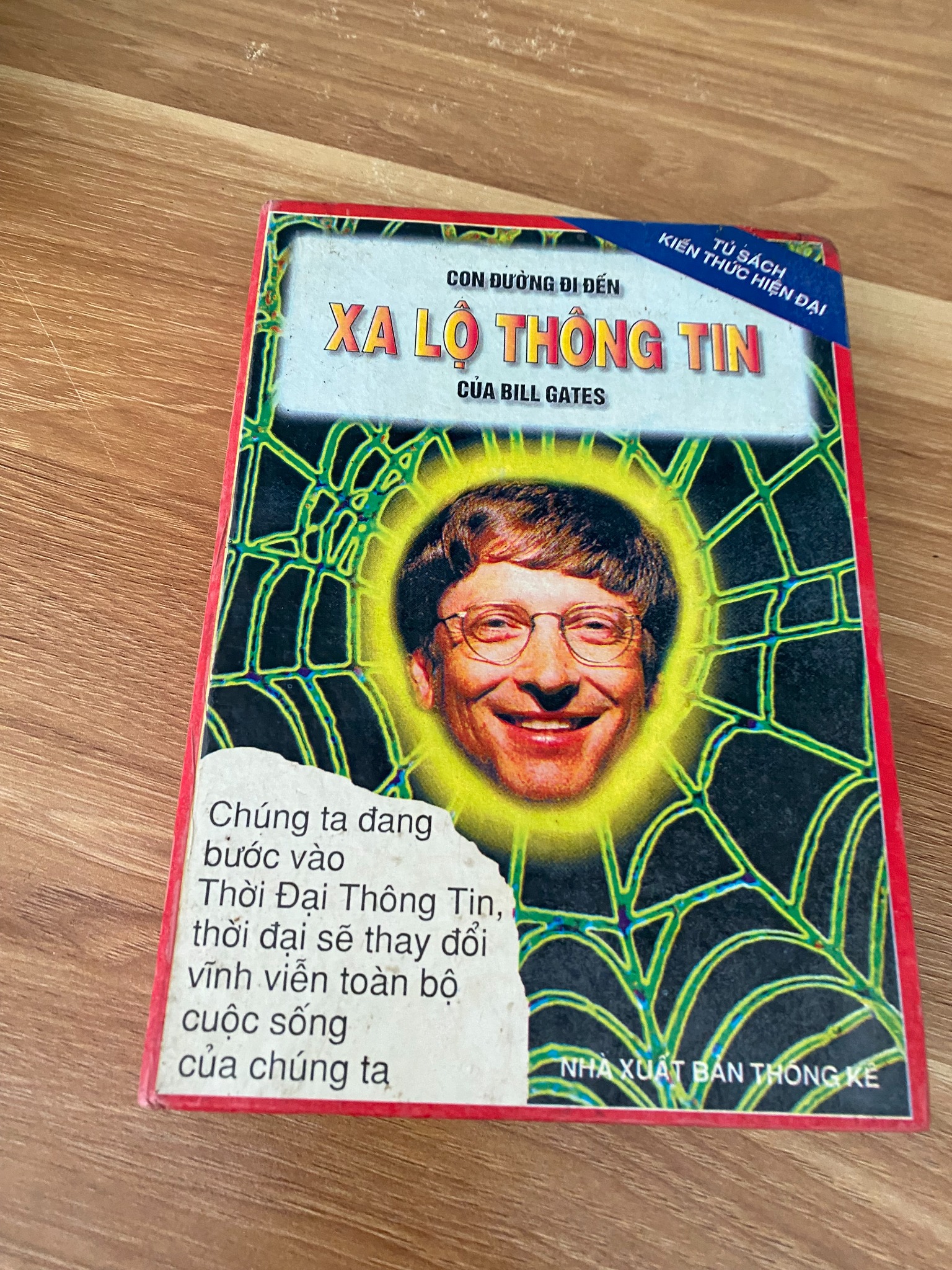Con Đường Đi Đến Xa Lộ Thông Tin - Bill Gates