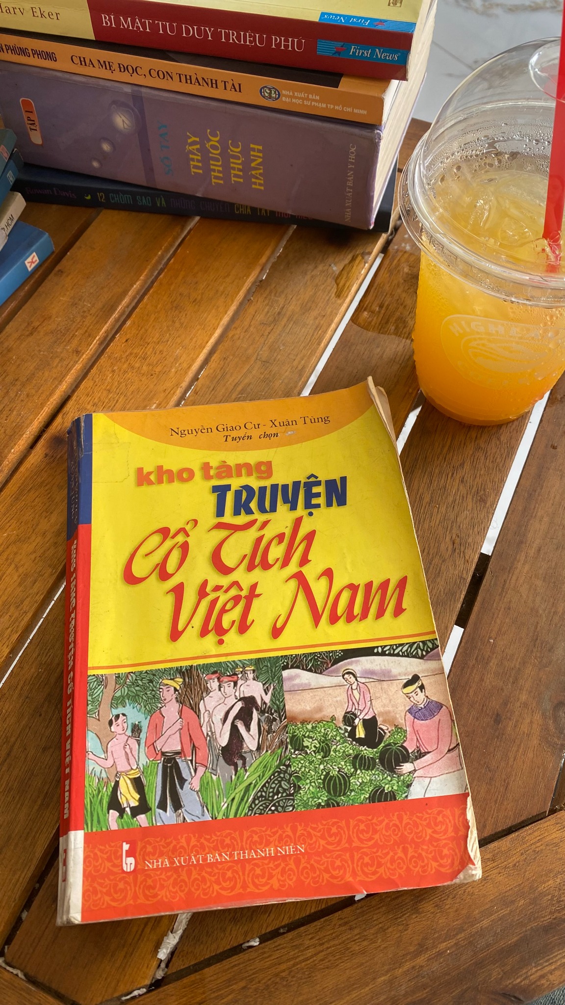 Kho tàng truyện cổ tích Việt Nam – Nguyễn Giao Cự, Xuân Tùng