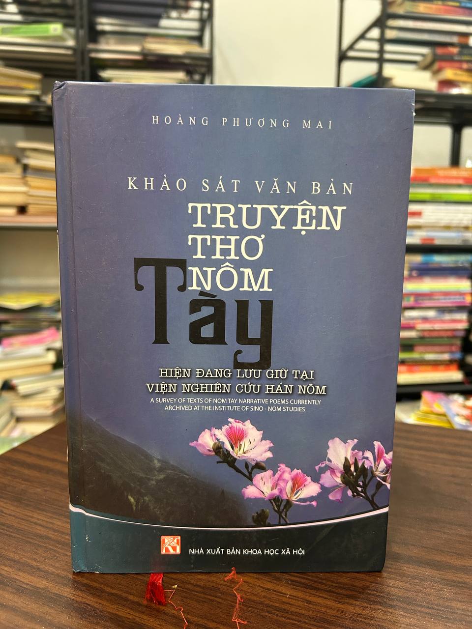 Khảo Sát Văn Bản Truyện Thơ Nôm Tày - Hoàng Phương Mai