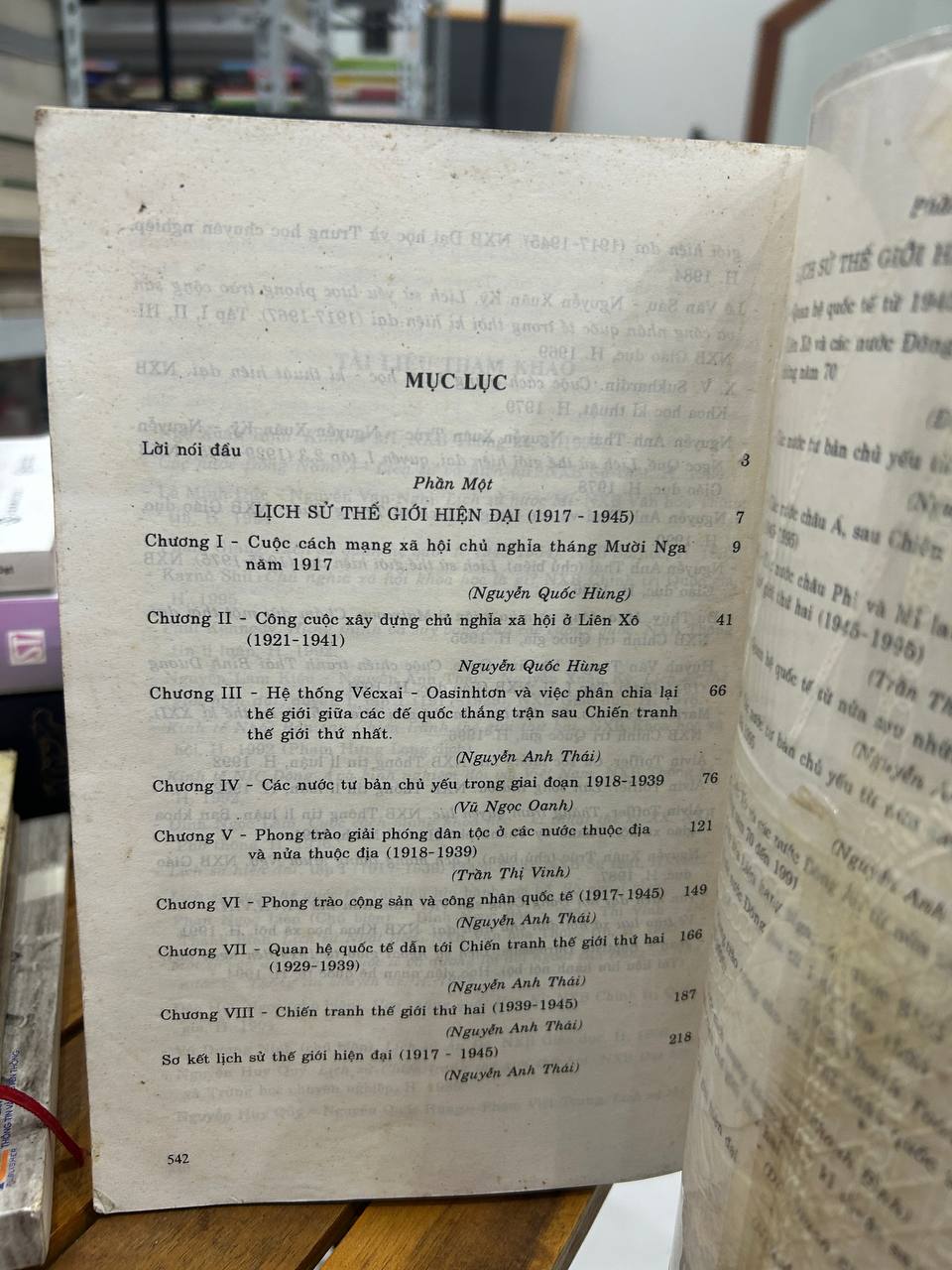 Lịch Sử Thế Giới Hiện Đại - Nguyễn Anh Thái - Nguyễn Anh Thái (Chủ biên)