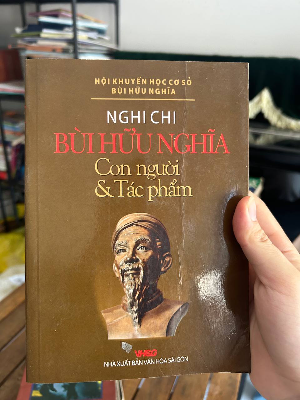 Chi tiết gáy và trang ruột sách Nghi Chỉ Bùi Hữu Nghĩa: Con Người & Tác Phẩm - Hội Khuyến học Cơ sở Bùi Hữu Nghĩa trên Mecobooks