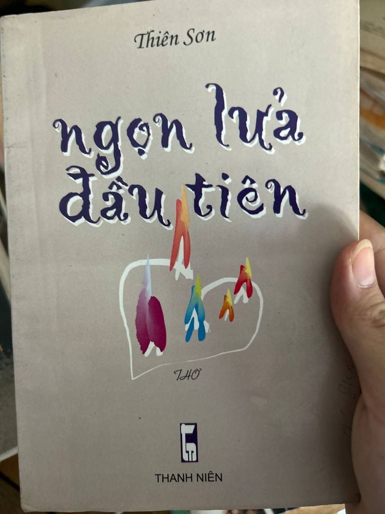 Ngọn Lửa Đầu Tiên - Thiên Sơn