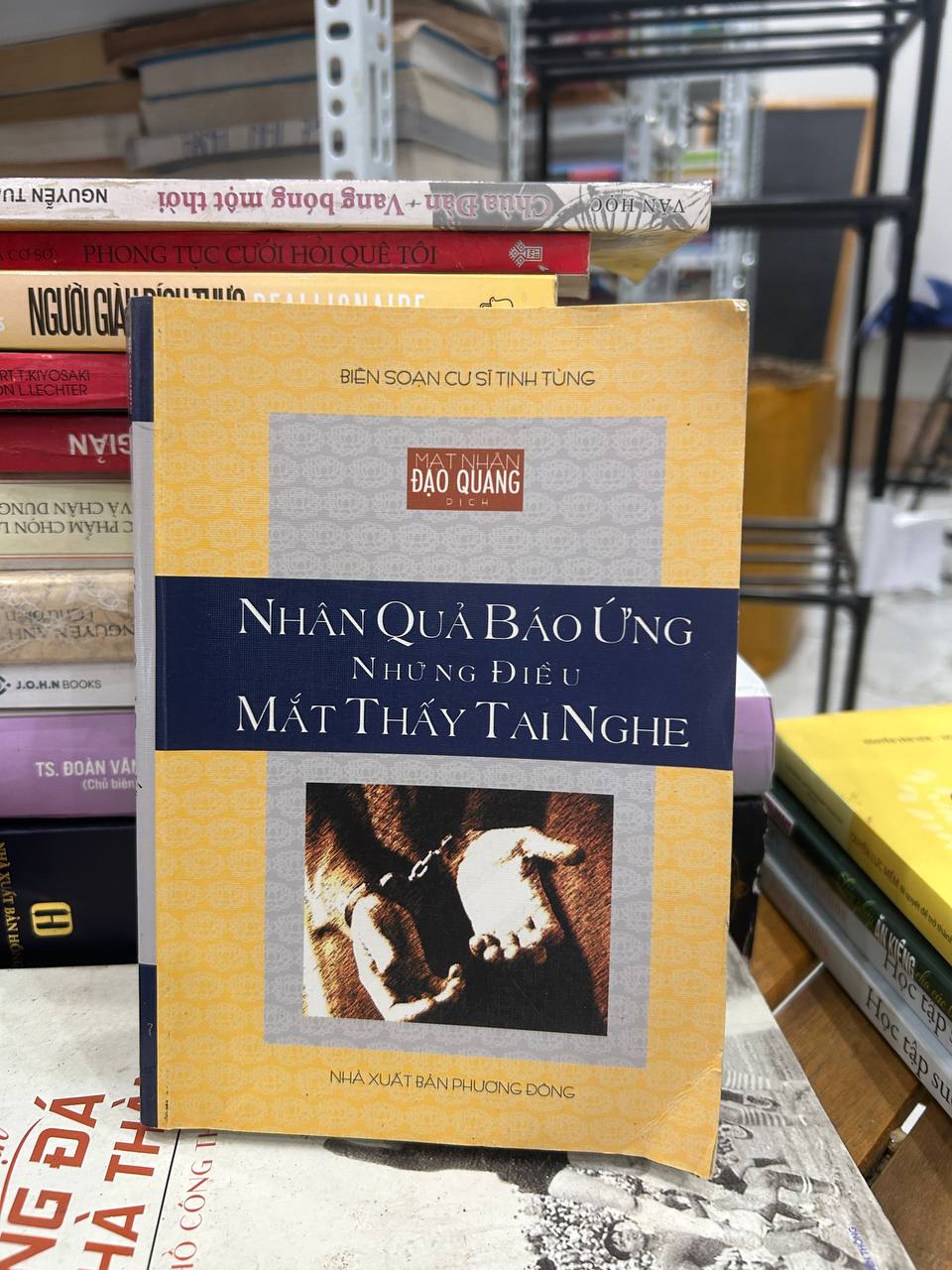 Nhân Quả: Biên Soạn Cư Sĩ Tịnh Tùng - Cư Sĩ Tịnh Tùng (biên soạn), Mạt Nhẫn Đạo Quang (dịch)