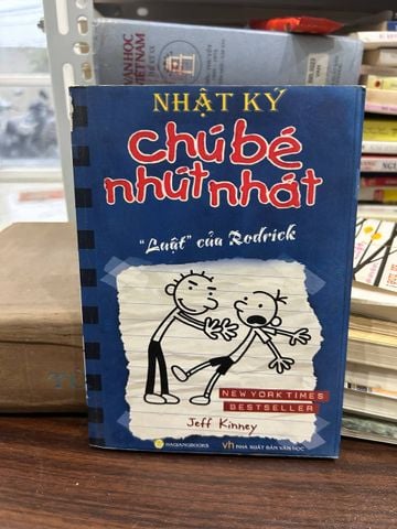 Nhật Ký Chú Bé Nhút Nhát: Luật của Rodrick - Jeff Kinney