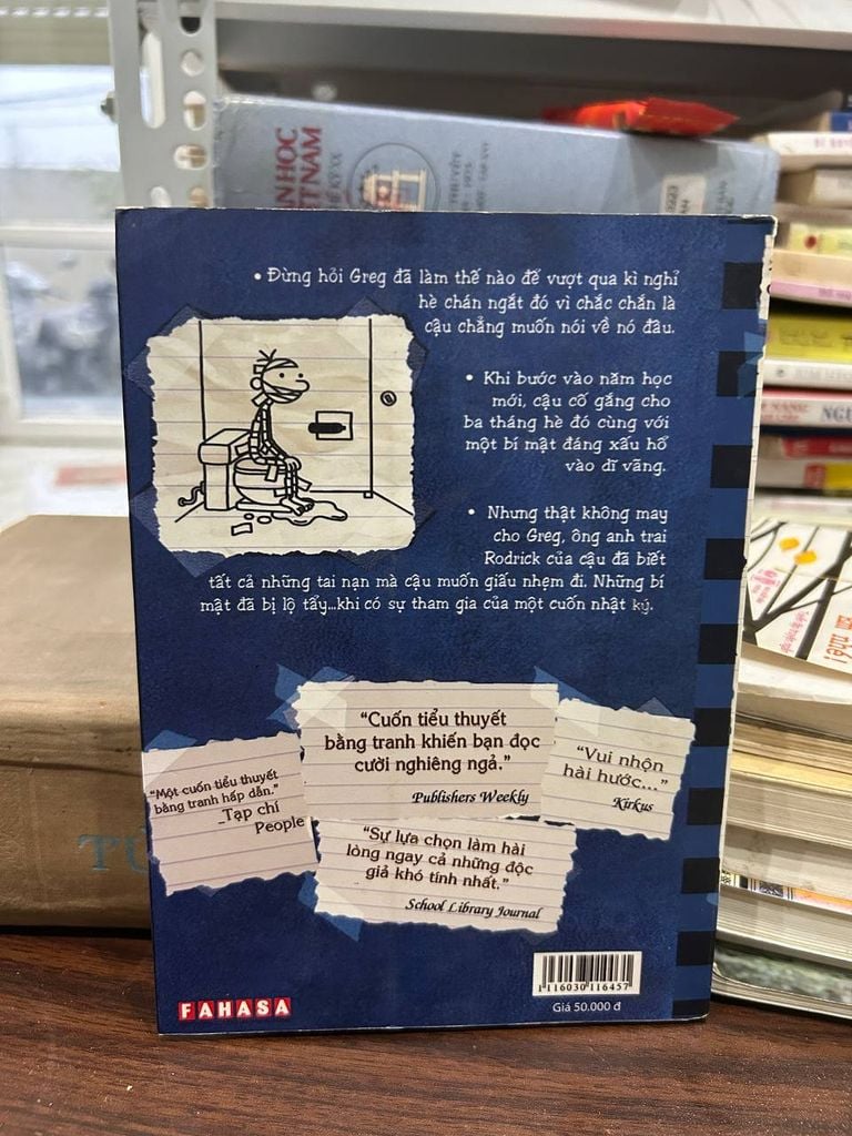 Nhật Ký Chú Bé Nhút Nhát: Luật của Rodrick - Jeff Kinney - Jeff Kinney - Ảnh chụp thực tế