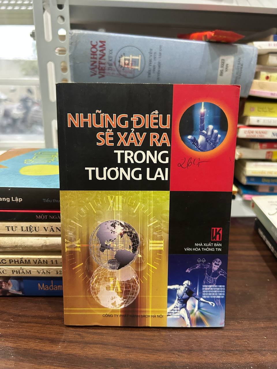 Những Điều Sẽ Xảy Ra Trong Tương Lai - Unknown