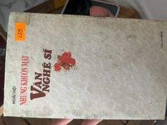Những Khuôn Mặt Văn Nghệ Sĩ - Hoài Việt - ảnh 1