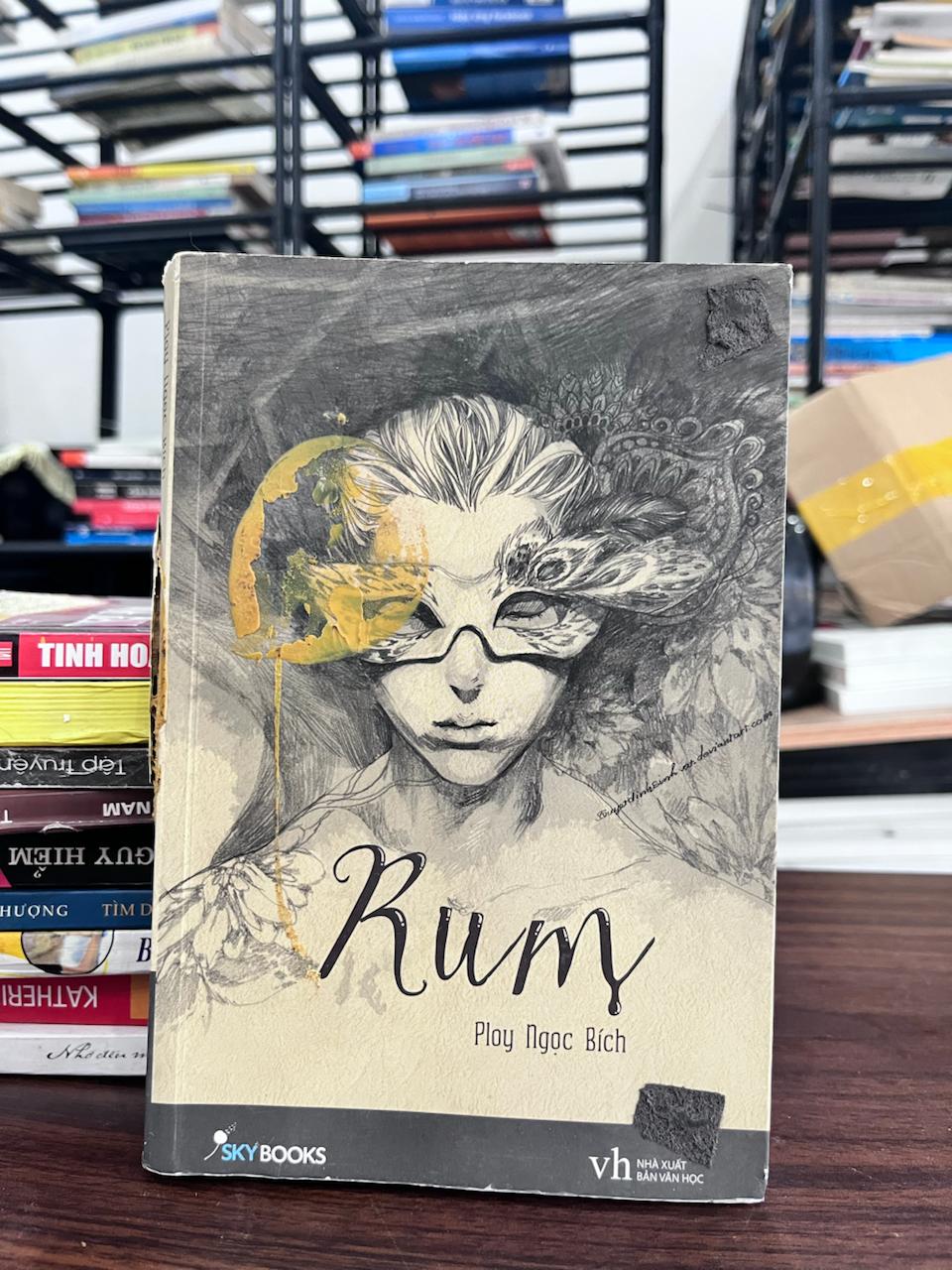 Rum - Ploy Ngọc Bích - Ploy Ngọc Bích