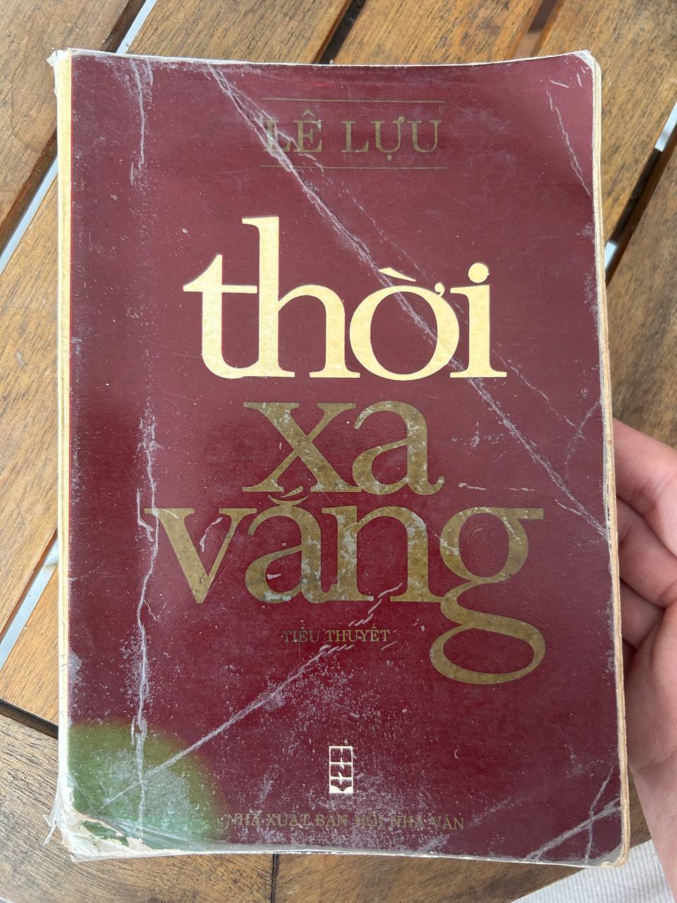 Thời Xa Vắng - Lê Lựu