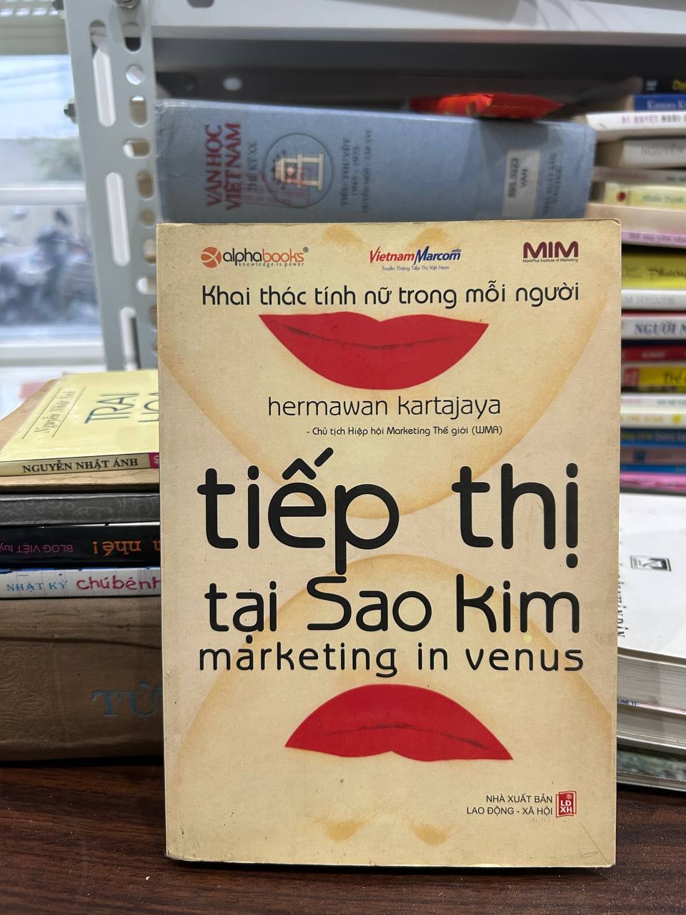 Tiếp Thị Tại Sao Kim (Marketing in Venus) - Hermawan Kartajaya - Hermawan Kartajaya