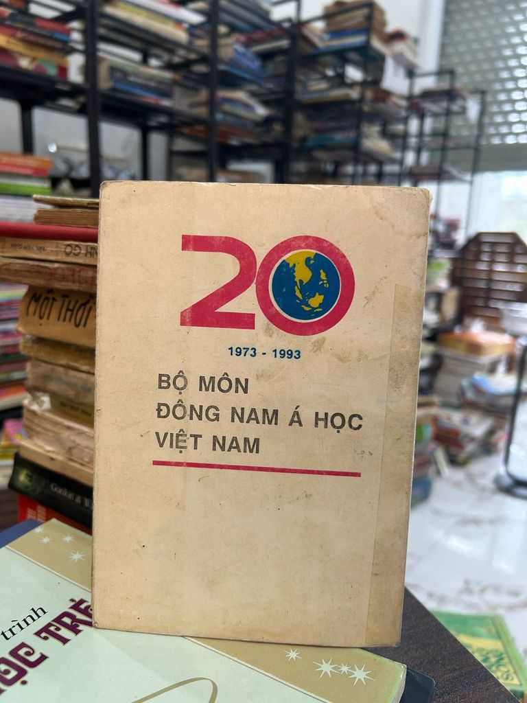 Tìm Hiểu Lịch Sử - Văn Hóa Lào (Tập III) - Trung tâm Khoa học Xã hội và Nhân văn Quốc gia, Viện Nghiên cứu Đông Nam Á - Ảnh chụp thực tế