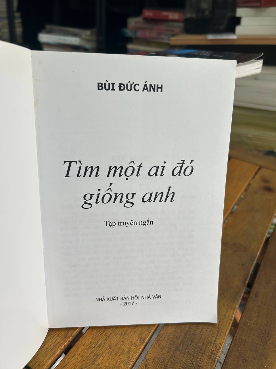 Tìm Một Ai Đó Giống Anh - Bùi Đức Ánh