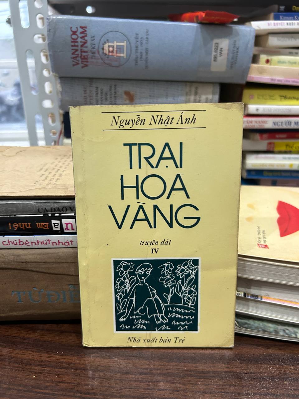 Trại Hoa Vàng - Nguyễn Nhật Ánh - Nguyễn Nhật Ánh