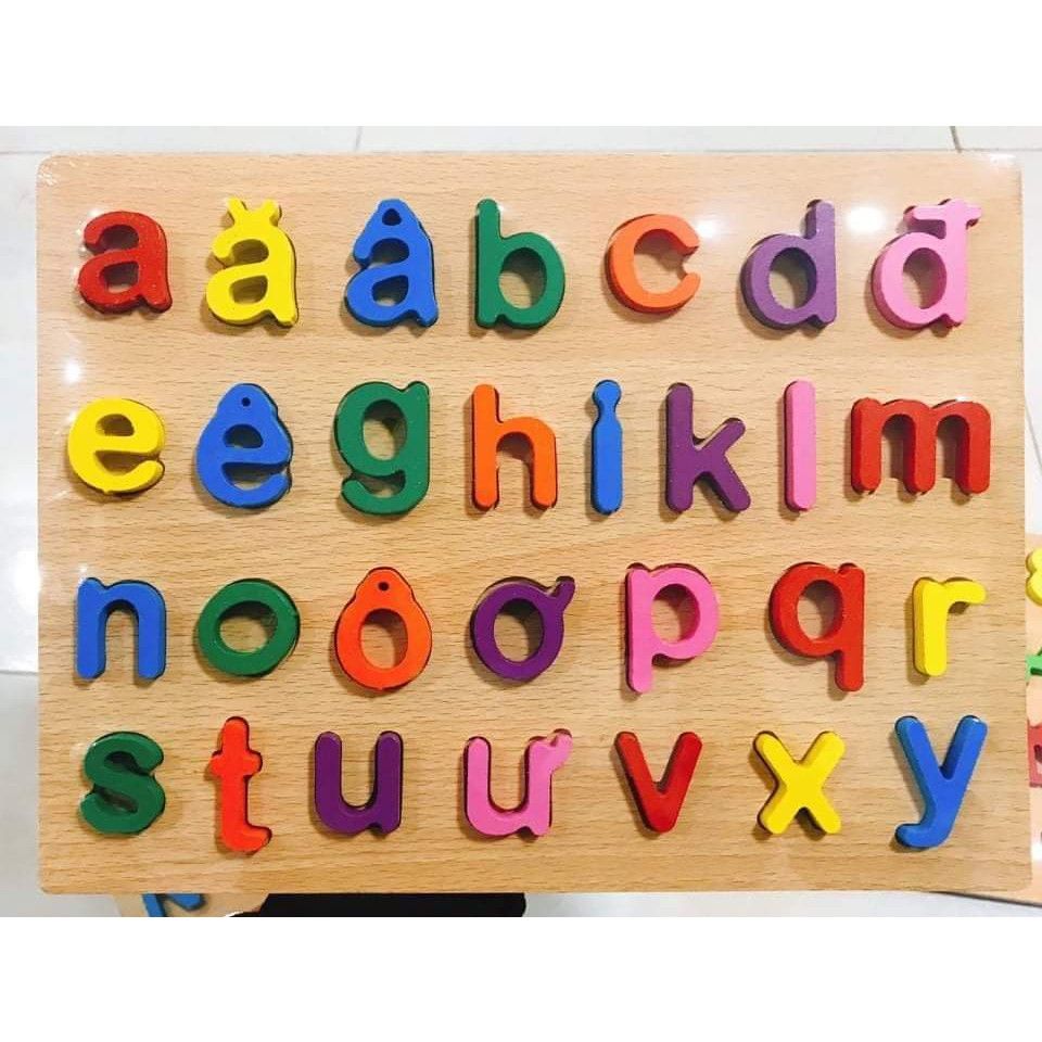 Bảng chữ cái Tiếng Việt, bảng chữ cái gỗ nổi chữ và số cho bé, kích thước 30x22cm, giúp bé phát triển tư duy - Ảnh thực tế 8
