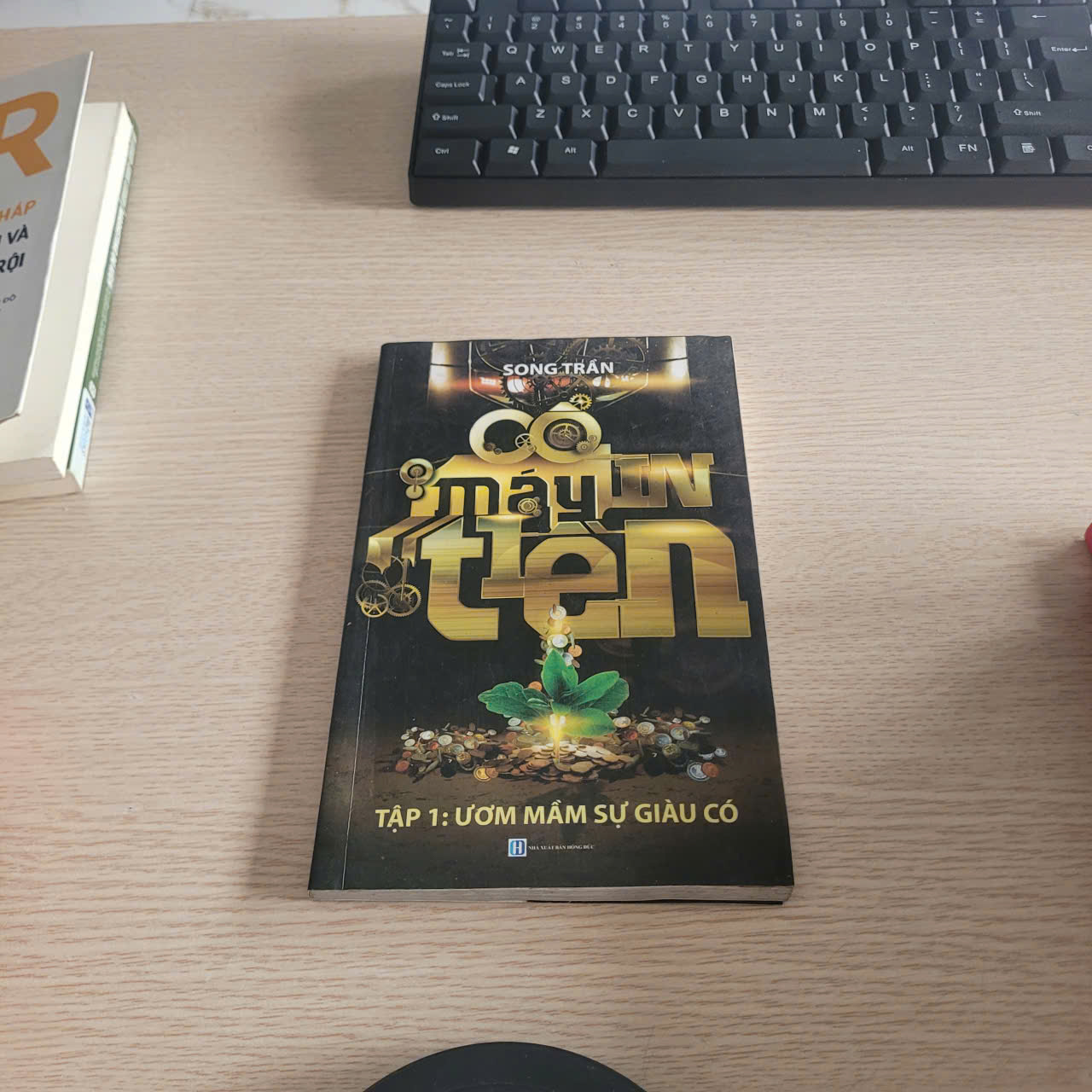 Cỗ Máy In Tiền – Tập 1-Song Trần