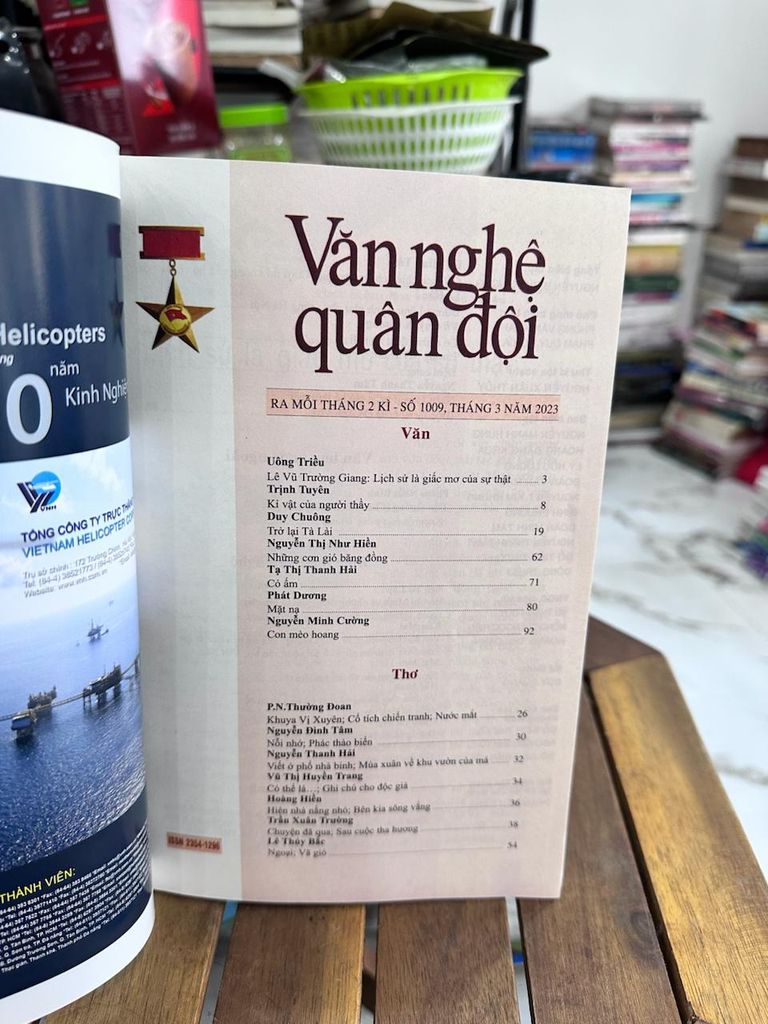 Văn Nghệ Quân Đội - Tạp chí Văn Nghệ của Lực Lượng Vũ Trang Nhân Dân - Ảnh thực tế 4
