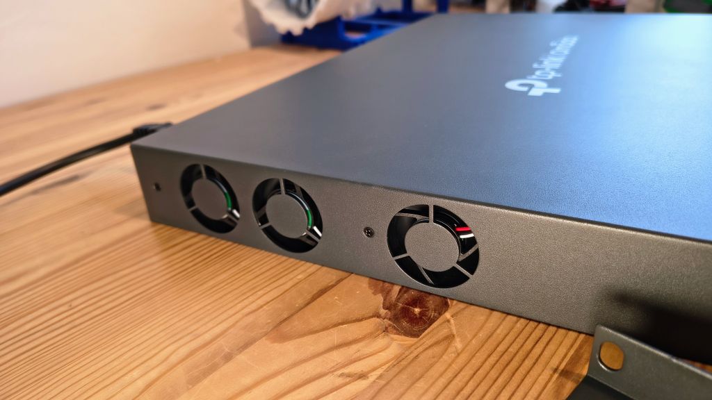 Omada 24-Port GE Managed Switch TP-LINK SG3428XMPP