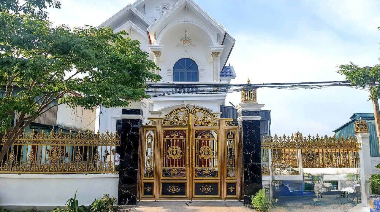  Cổng Inox Sơn Nung 