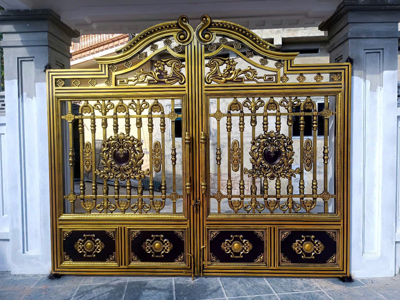  Cổng Inox Sơn Nung 