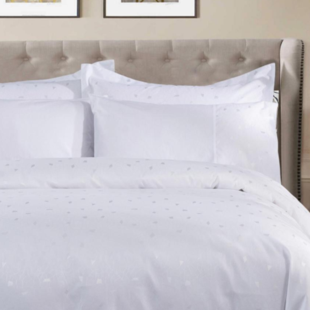  Chăn ga họa tiết Crack phong cách Tây Ban Nha - Spanish-Style Crack Pattern Bed Linen 