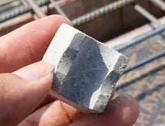 Con kê bê tông mác cao - Cục Kê sàn Công Trình