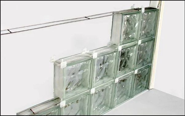 Ke định vị gạch kính - Ke gạch kính lấy sáng